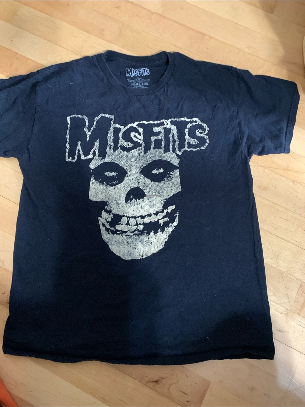 Men's Black Short Sleeve Graphic Tee